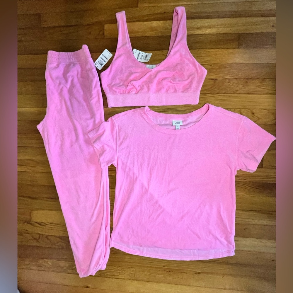 Jenni 3 Piece loungewear set.
